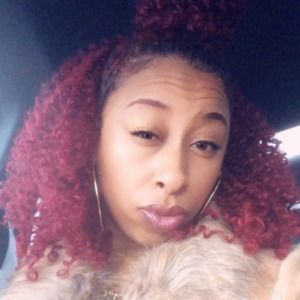 Meet your Posher, Monah